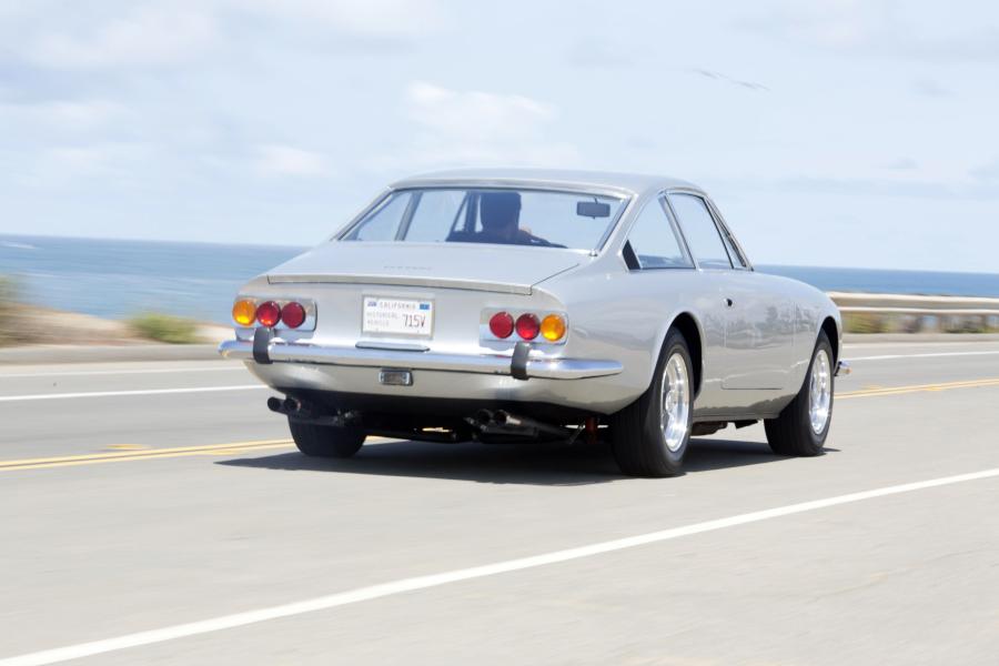  Ferrari 365 GT 2+2 1968 года  (US) (фото 15 из 30)